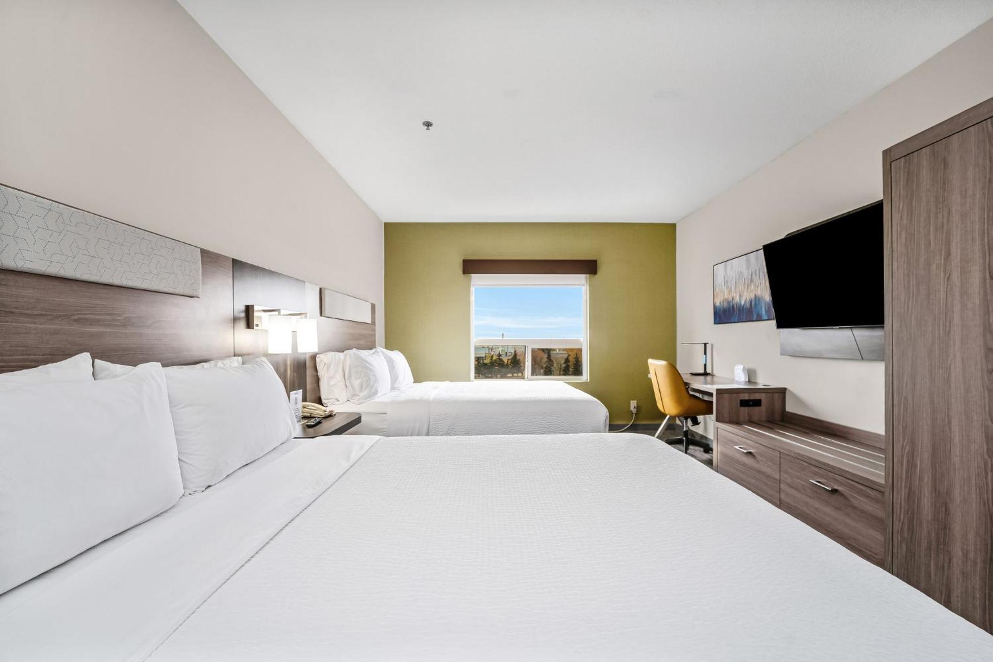 Holiday Inn Express Hotel & Suites-Edmonton South By Ihg Ngoại thất bức ảnh