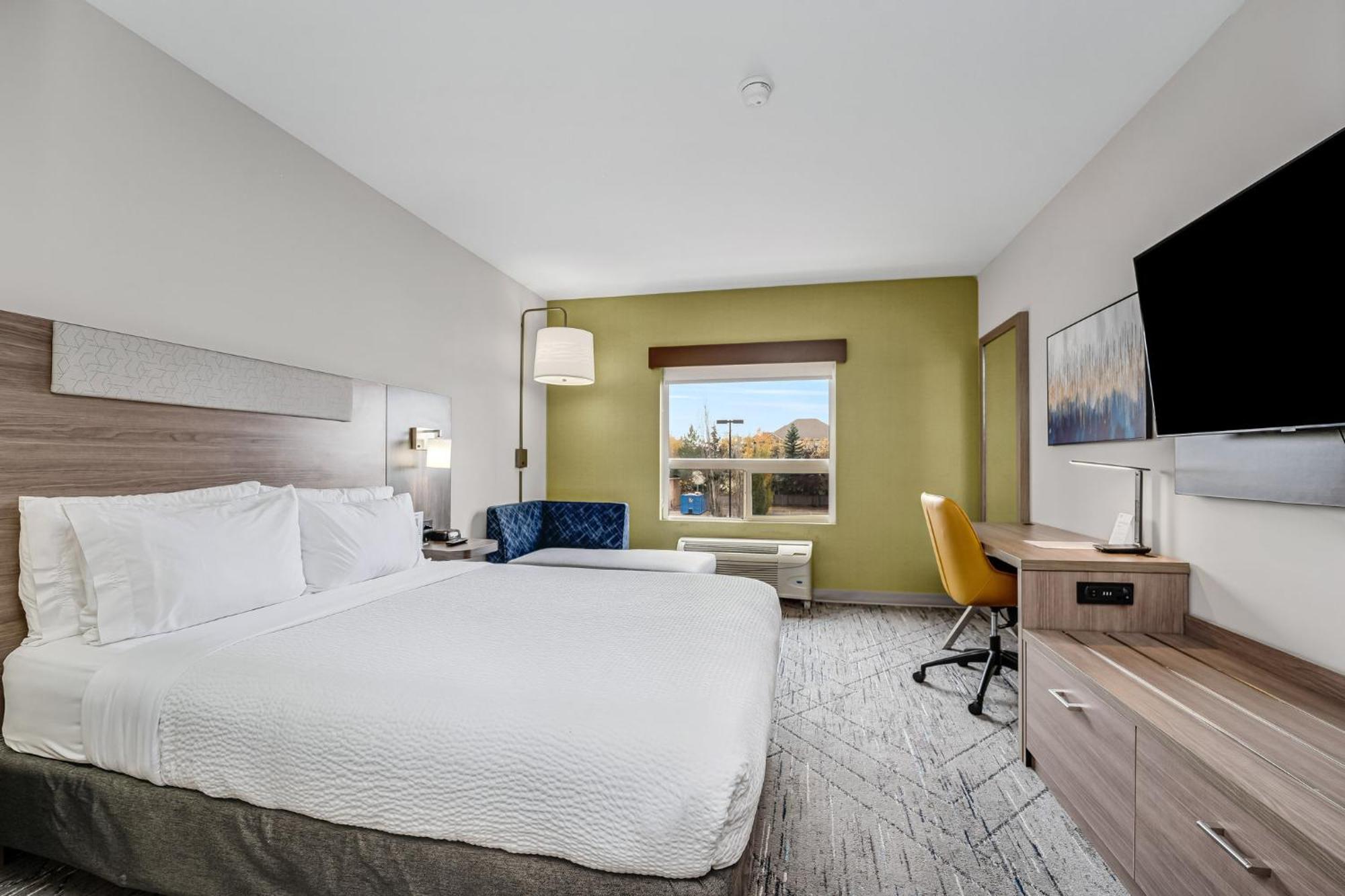 Holiday Inn Express Hotel & Suites-Edmonton South By Ihg Ngoại thất bức ảnh